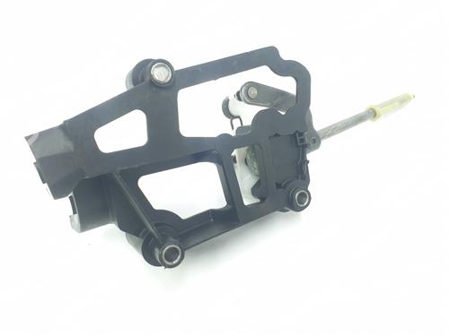 Gear lever CITROËN C3 Picasso (SH_) 1.6 HDI 90 | BP17904843M90