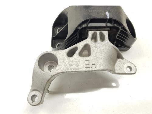 Used Engine mount Engine mount RENAULT SYMBIOZ 1.8 E-Tech 160 Full Hybrid (158 hp) 34698333 34698333