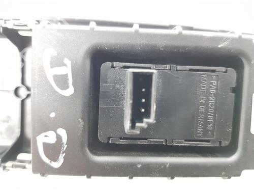 Right front window switch BMW 1 (E87) 123 d | BP18132461I26 