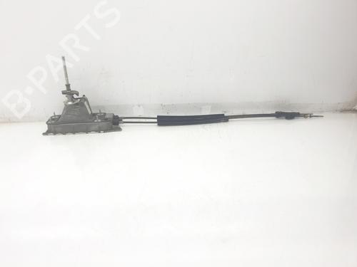 Used Gear lever VW GOLF VI (5K1) 1.2 TSI (105 hp) 30390010