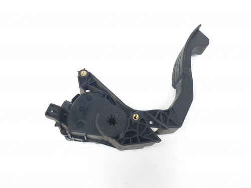Pedal DACIA SANDERO II TCe 90 (B8M1, B8MA, B8AC) (90 hp) 10503506