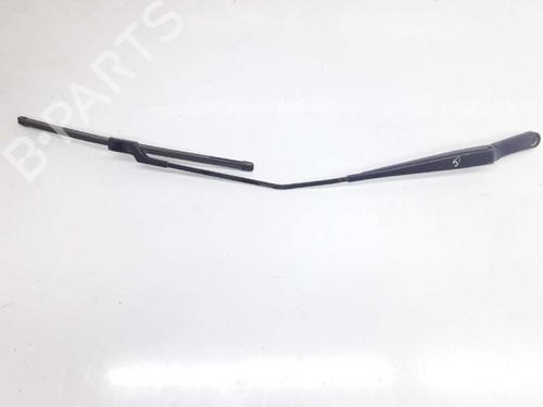 Used Front windshield wiper arm VW CADDY III Box Body/MPV (2KA, 2KH, 2CA, 2CH) 1.9 TDI (105 hp) 6598936
