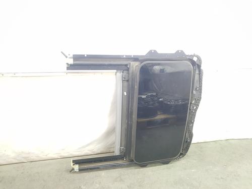 Sunroof LAND ROVER RANGE ROVER SPORT I (L320) 3.6 D 4x4 | BP9517550C124 