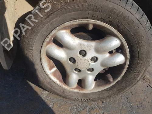 Left taillight LAND ROVER FREELANDER I (L314) 2.0 Td4 4x4 | BP8123715C34 