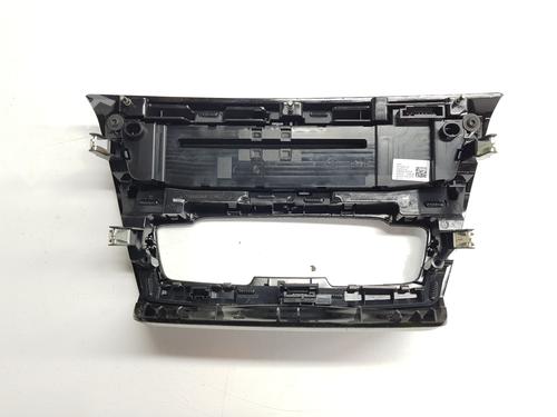 Switch BMW X1 (F48) sDrive 18 d | BP29262453I30 