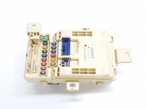 Used Fuse box Fuse box 38063181 38063181