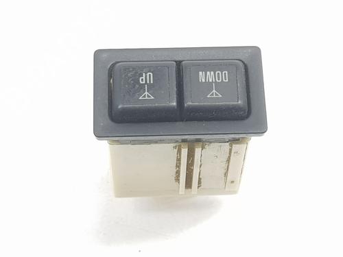 Used Switch TOYOTA LAND CRUISER 90 (_J9_) 3.0 TD (KZJ90_, KZJ95_, KZJ90R, KZJ95R, KZJ90W, KZJ95W) (125 hp) 15841022