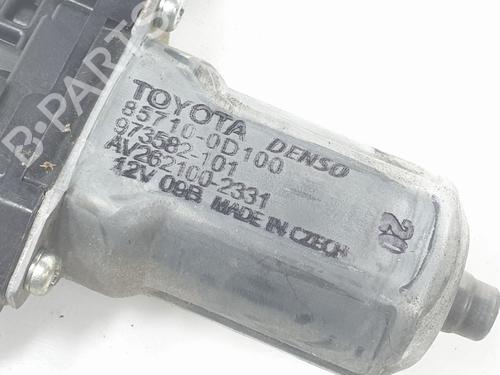 Left rear window motor TOYOTA YARIS (_P13_) 1.5 Hybrid (NHP130_, NHP130) | BP19117622E23 