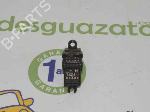 Right rear window switch NISSAN PATHFINDER III (R51) 2.5 dCi | BP1368891I28 