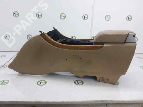 Used Armrest / Center console Armrest / Center console LAND ROVER RANGE ROVER SPORT I (L320) 2.7 D 4x4 (190 hp) 7893069 7893069