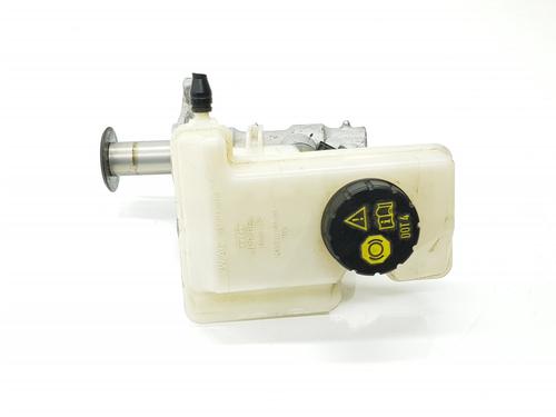 Used Brake master cylinder VW GOLF VII (5G1, BQ1, BE1, BE2) 1.5 TSI (130 hp) 22190900