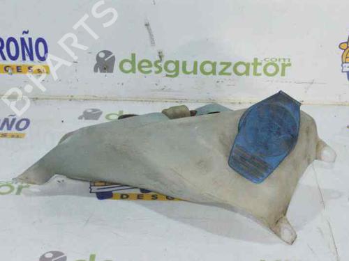 Used Windscreen washer tank VW POLO III (6N1) 60 1.4 (60 hp) 7420192
