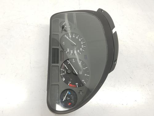 Instrument cluster BMW 5 (E39) 523 i | BP11732734C47 