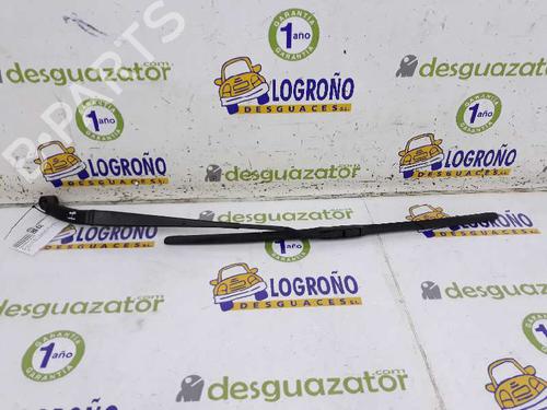 Front windshield wiper arm MITSUBISHI OUTLANDER II (CW_W) 2.2 DI-D 4WD 8250A171 | 8250A171 |