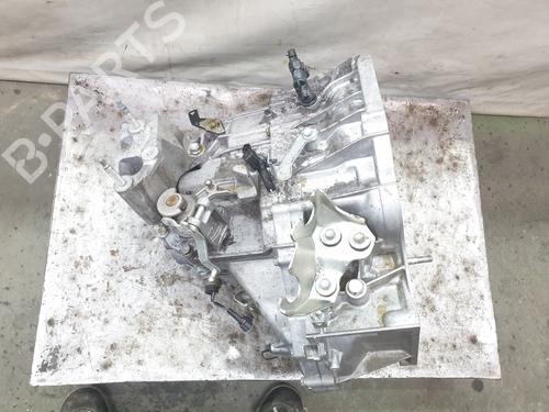 Used Gearbox SUZUKI SX4 S-Cross (JY) 1.4 T (AKK414) (140 hp) 22554386