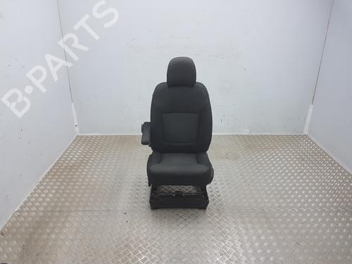 left-front-seat-nissan-primastar-bus-x82-2021-38935982 main image