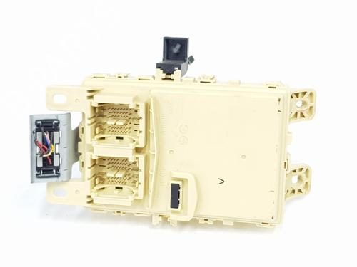 Used Fuse box KIA STONIC (YB) [2017-2025]  26432739
