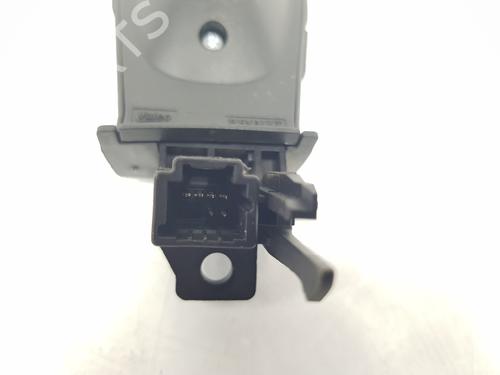 Steering wheel controls DACIA DUSTER SUV Van 1.5 dCi 4x4 | BP9554930E15 