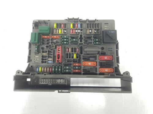 Used Fuse box BMW 1 (E87) 116 i (122 hp) 9168548