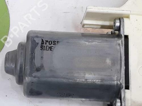 Left rear window motor LAND ROVER RANGE ROVER SPORT I (L320) 2.7 D 4x4 | BP3653328E23 