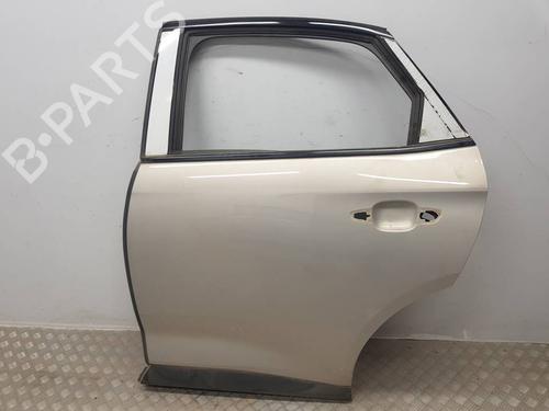Used Left rear door Left rear door 39192645 39192645