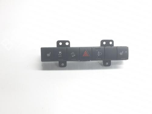 Used Warning switch JEEP WRANGLER III (JK) 2.8 CRD (200 hp) 31022702