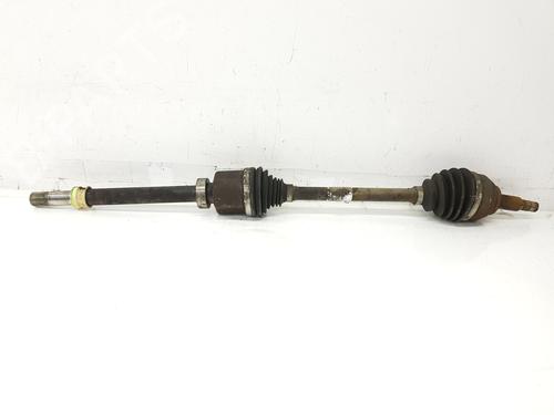 Used Right front driveshaft RENAULT TRAFIC III Bus (JG_) [2014-2025]  25823822