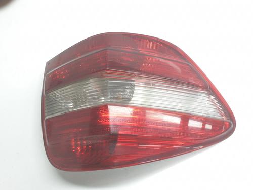 Used Left taillight MERCEDES-BENZ M-CLASS (W164) ML 320 CDI 4-matic (164.122) (224 hp) 32216072