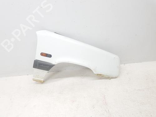 Used Right front fenders RENAULT RAPID Box Body/MPV (F40_, G40_) 1.6 D (F404) (55 hp) 31671171
