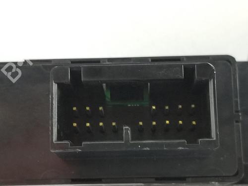 Warning switch LAND ROVER RANGE ROVER SPORT I (L320) 2.7 D 4x4 | BP13091587I22 