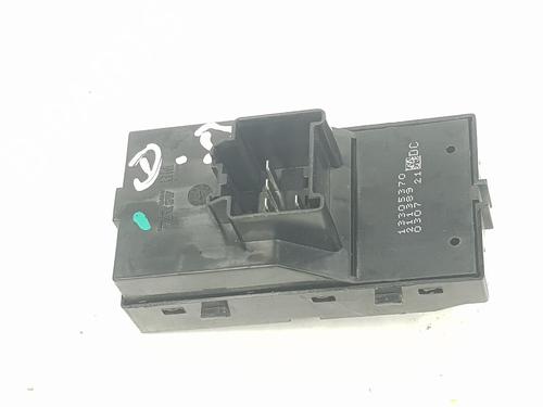 Right front window switch CHEVROLET ORLANDO (J309) 2.0 D | BP6442576I26 
