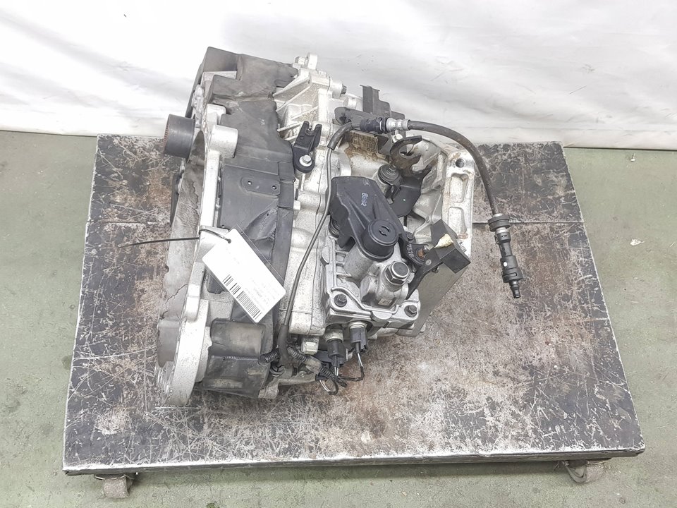Manual gearbox LAND ROVER RANGE ROVER EVOQUE (L538) 2.2 D 4x4 8222752