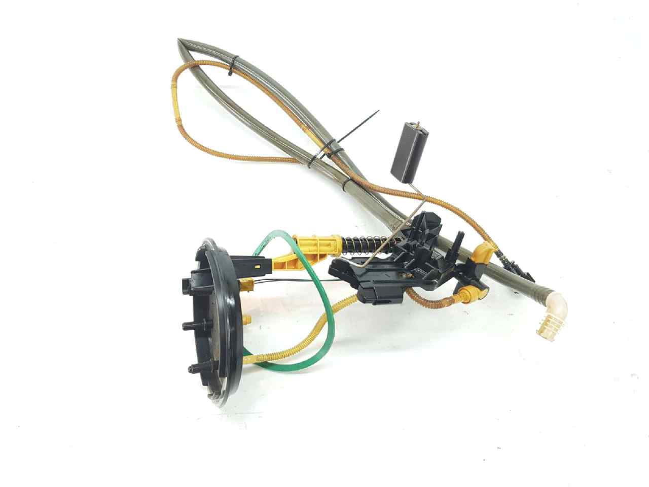 Fuel pump JAGUAR XF I (X250) 2.7 D 5882105 BParts