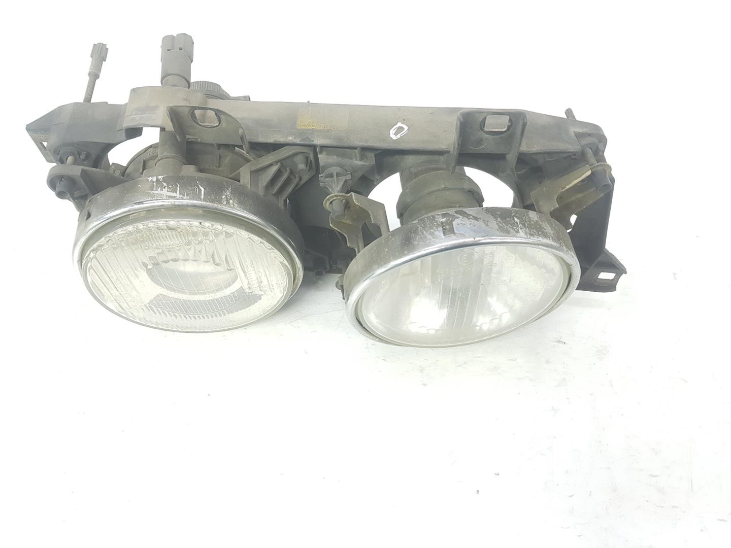 Right headlight BMW 5 (E34) 525 i 24V 8340503 | B-Parts 