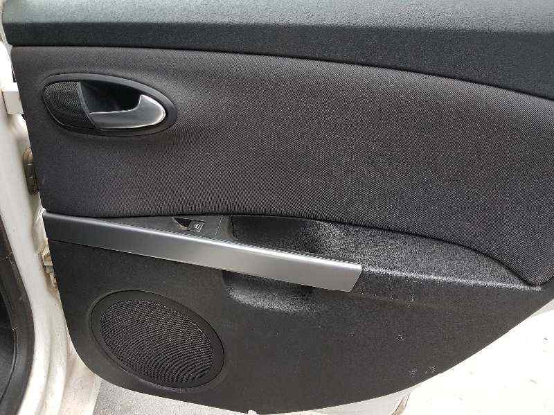 Fuel pump SEAT LEON (1P1) 1.6 TDI 3663919 BParts