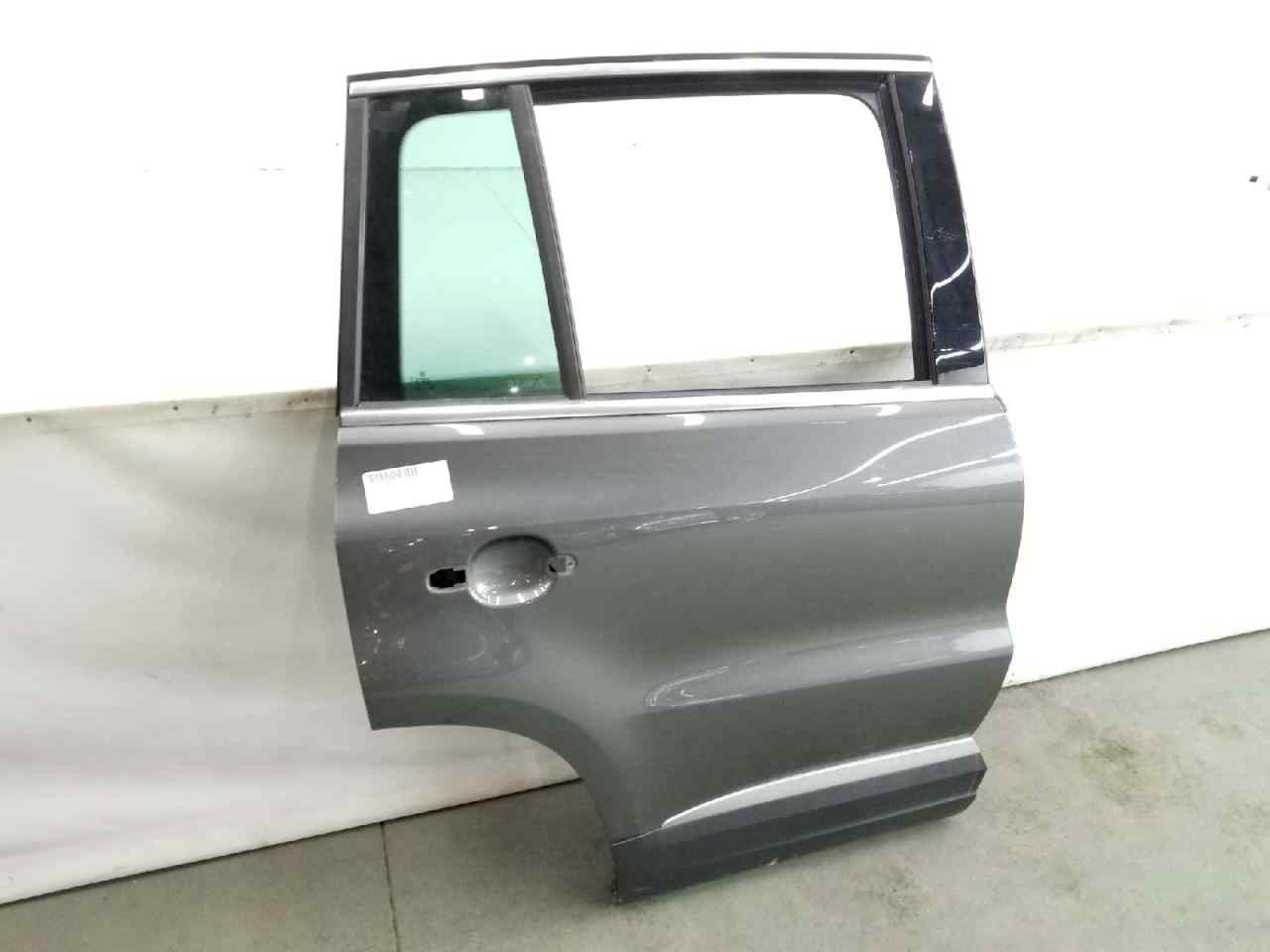 Pour Ford Explorer 91-01 Côté Conducteur Style Slip-on Revêtement À Bascule Pour Ford Explorer 91-01 Côté Conducteur Style Slip-on Revêtement À Bascule
