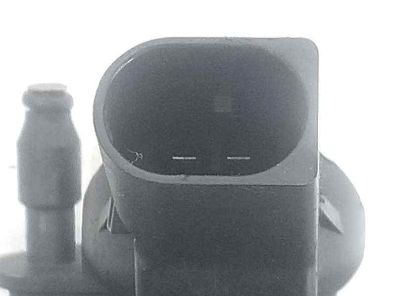 Injector AUDI Q7 (4LB) 3.0 TDI quattro 7461840 BParts