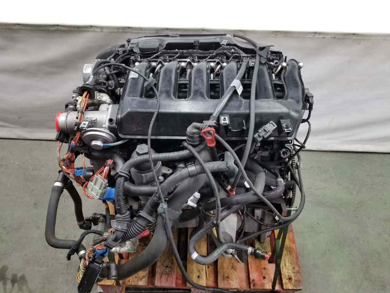 Engine BMW X3 (E83) 3.0 d 6995724 | B-Parts