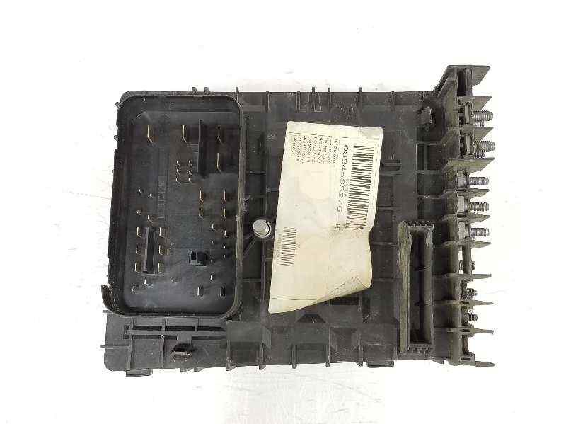 Fuse box VW CADDY III Box Body/MPV (2KA, 2KH, 2CA, 2CH) 1.9 TDI 7980442 BParts