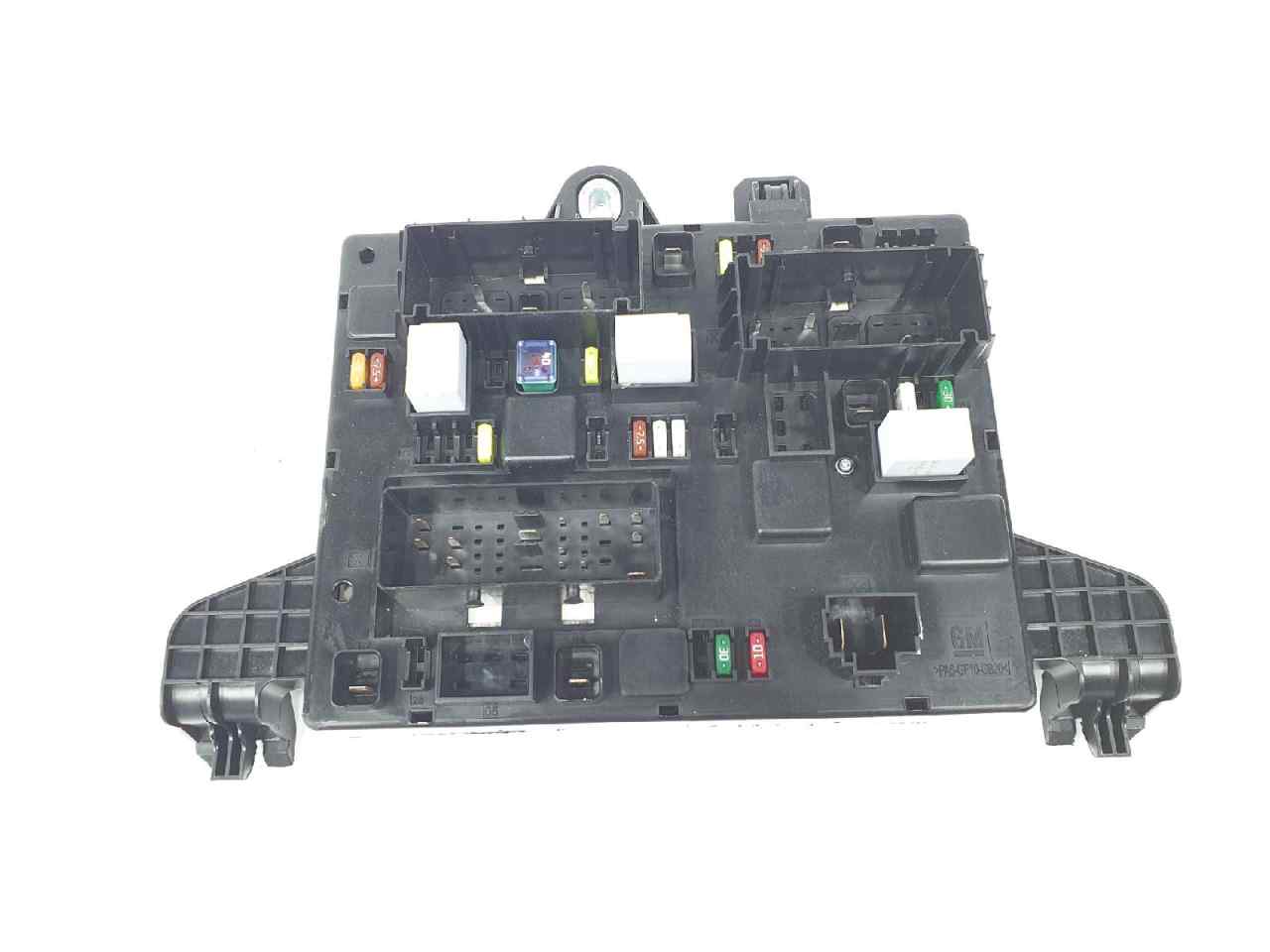 Fuse box OPEL ZAFIRA TOURER C (P12) 1.6 CDTI (75) 7173813 BParts