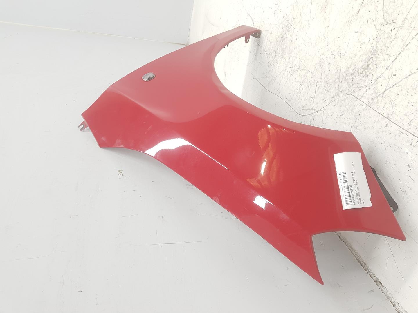 Kotflügel links vorne SKODA FABIA II Combi (545) 1.2 15399696 | B 