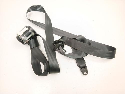 front-right-seatbelt-dacia-sandero-ii-2012-36437322 main image