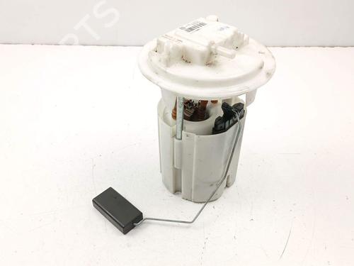 Used Fuel pump Fuel pump 32271544 32271544