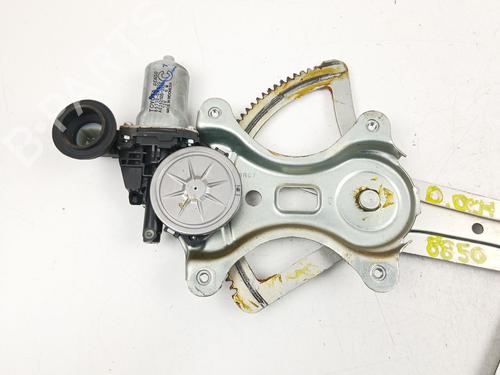 Rudehejsemekanisme Højre foran TOYOTA HILUX VII Pickup (_N1_, _N2_, _N3_) 2.5 D-4D 4WD (KUN25) | BP30777264C23