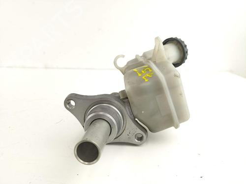 Brake master cylinder MITSUBISHI ASX (GA_W_) 1.8 DI-D (GA6W) | BP37441426M77 - Image 4