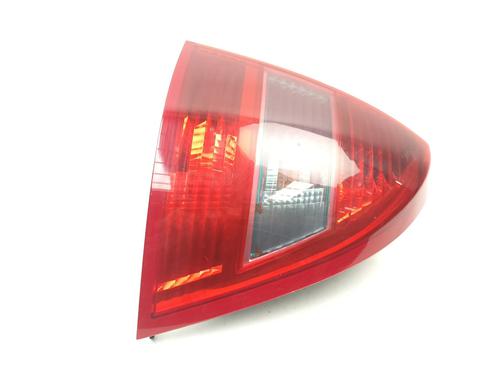 Right taillight CITROËN C5 II (RC_) 1.8 16V (RC6FZB) | BP24698491C35 