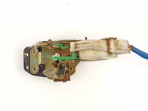 Rear right lock KIA SORENTO I (JC) 2.5 CRDi 4WD | BP9831743C99 