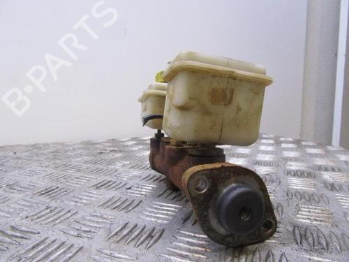 Używane Pompa hamulcowa Pompa hamulcowa FIAT SEICENTO / 600 (187_) 1.1 (187AXB, 187AXB1A, 187AXC1A02) (54 hp) 37441300 37441300