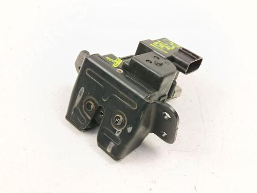 Used Tailgate lock KIA CEE'D SW (ED) 1.6 CRDi 115 (115 hp) 30147999