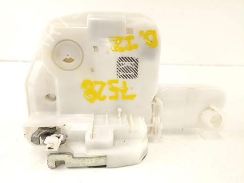 front-left-lock-mitsubishi-asx-ga_w_-18-di-d-ga6w-5715a589-15304a-2009-10751204 main image